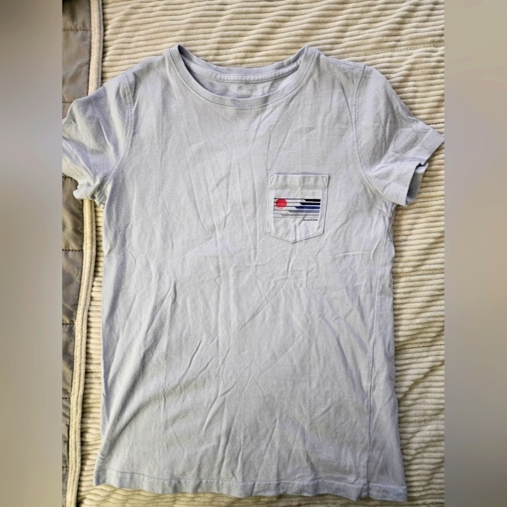 Vineyard Vines  Light Blue T-Shirt with Pocket. Size XXS